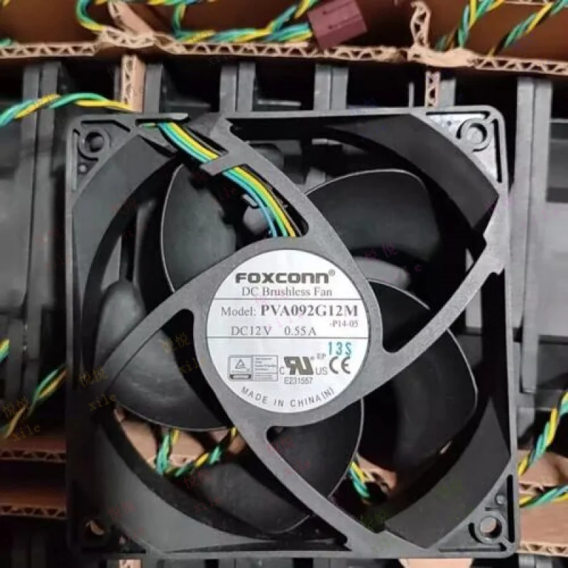 

L+ for FOXCONN PVA092G12M DC12V 0.55A 90*90*25MM 4-Wire Silent Cooling Fan