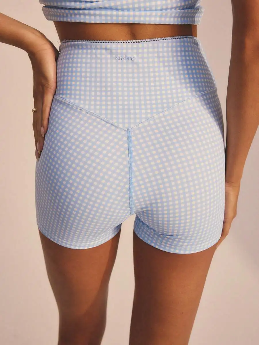 

Gingham Plaid Print Womens Two Piece Set Scoop Neck Tee And Bike Shorts For Yoga Workout