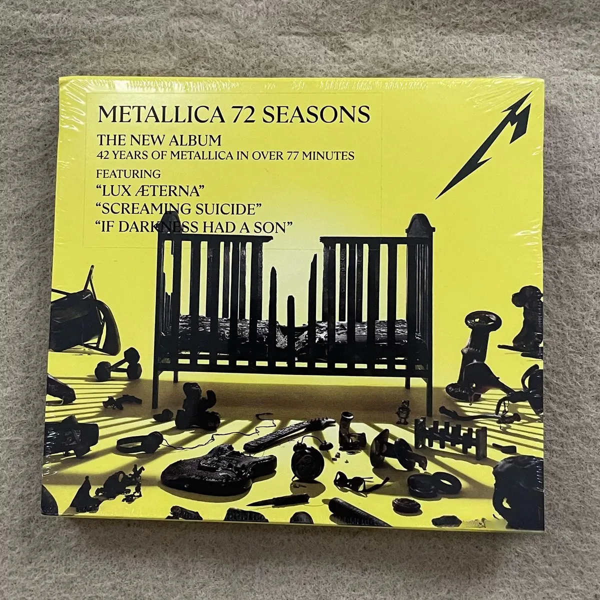 

Metallica 72 Seasons CD, New Thrash Metal Studio Album with Tracks Like Lux Æterna