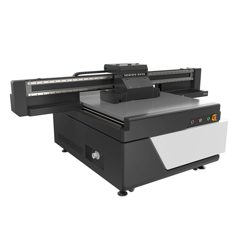 Stampante UV industriale di grande formato con stampante Flatbed a LED UV con testina di stampa Ricoh G6 da 3 pezzi per la stampa UV di fonecasi in