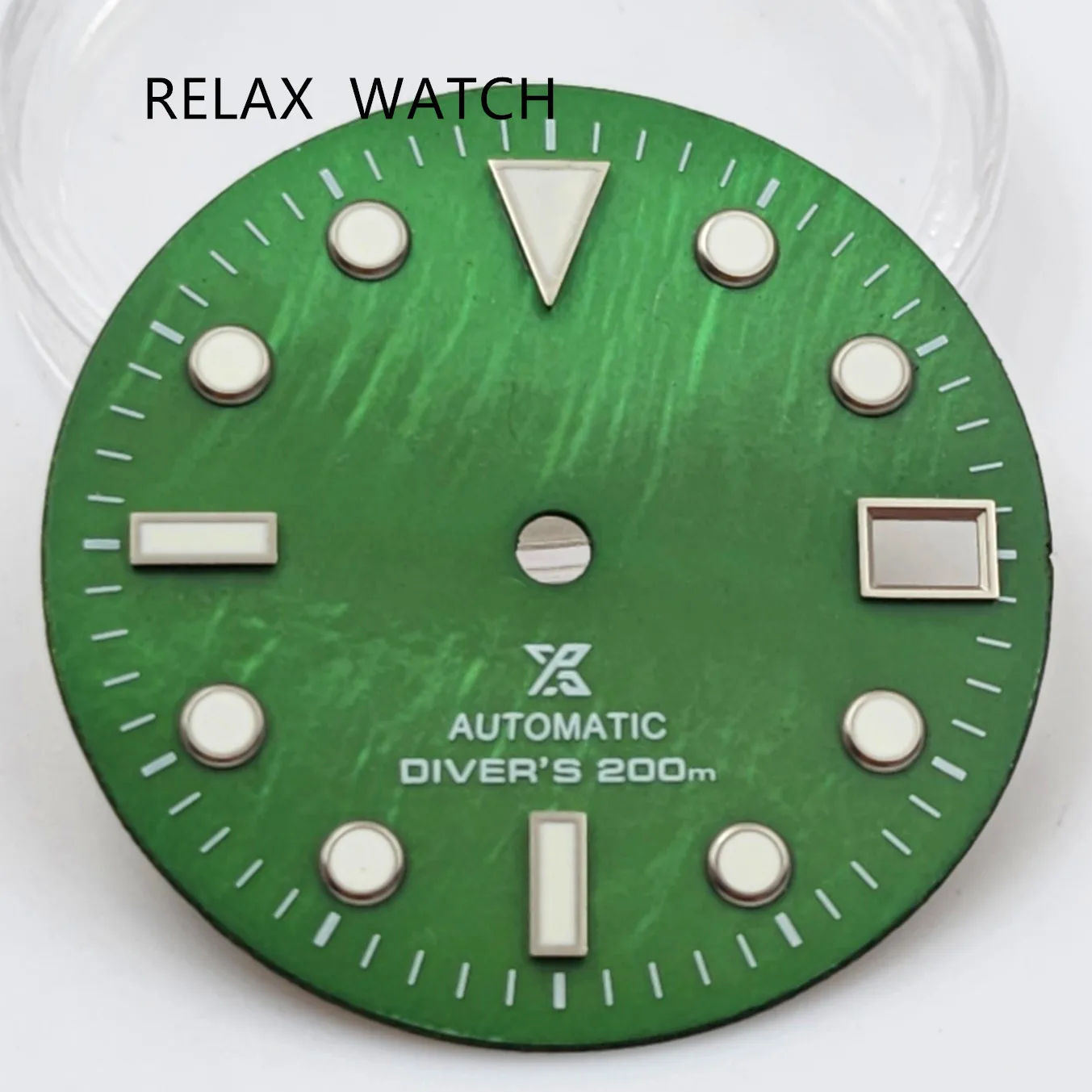 日本の自動ムーブメント,発光素材,3つのロッククラウン,緑色,28.5mm