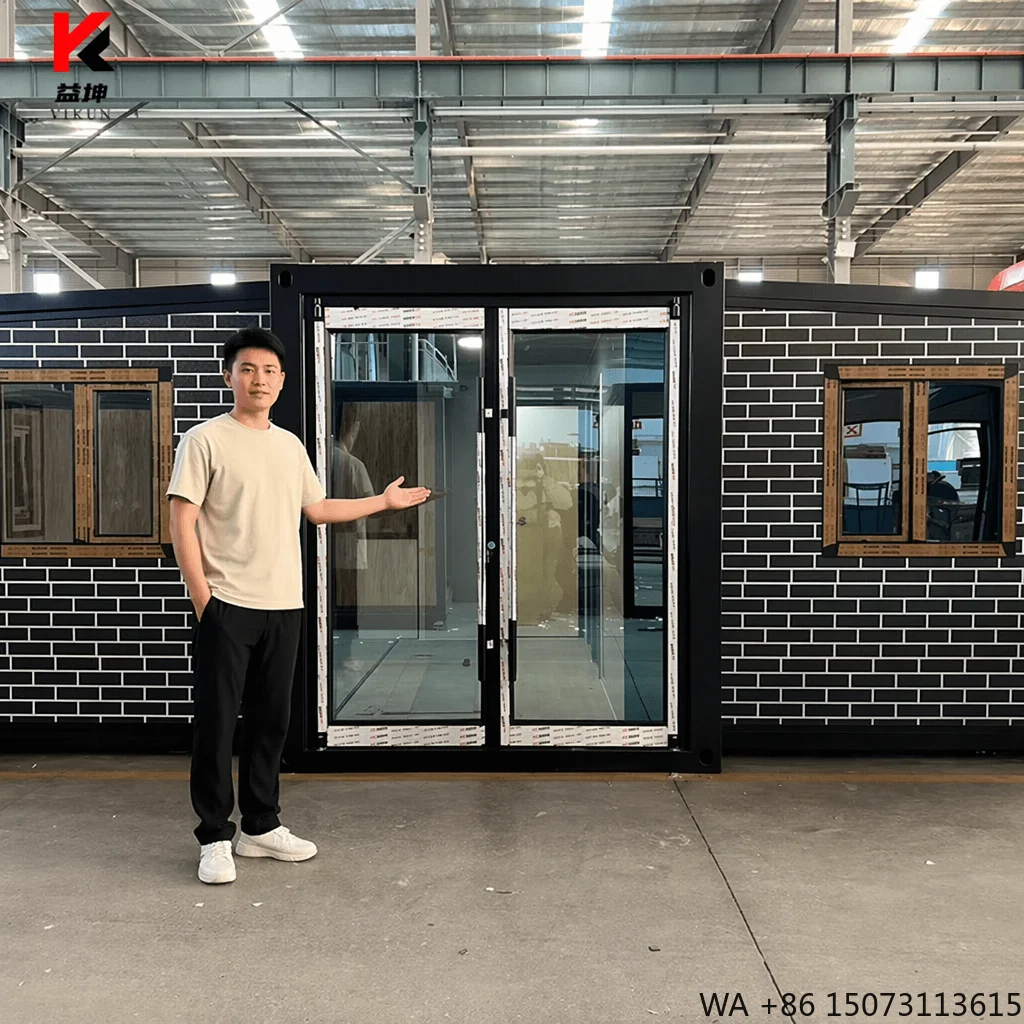 Waterproof Prefab Luxury Villa 20ft Expandable Container House 2 3 4 5 Bedroom Mobile Home Made in China