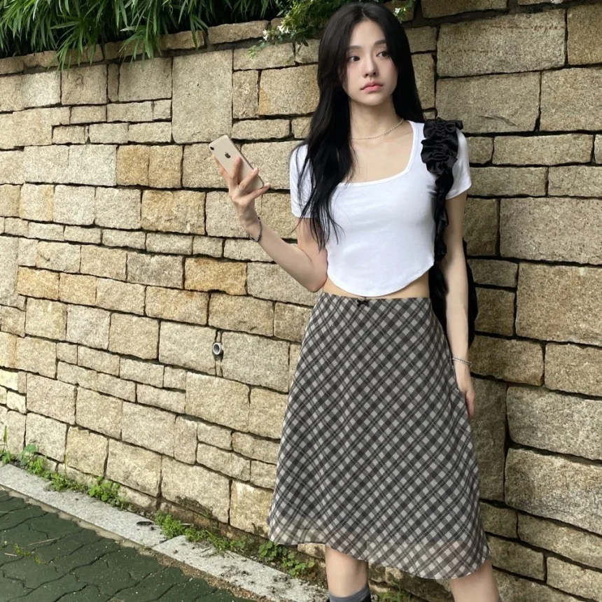 Chic Summer Korean Dongdaemun French Vintage Plaid Mini Skirt Bodycon Skirt Trendy Girl A-Line Skirt Commute Scene