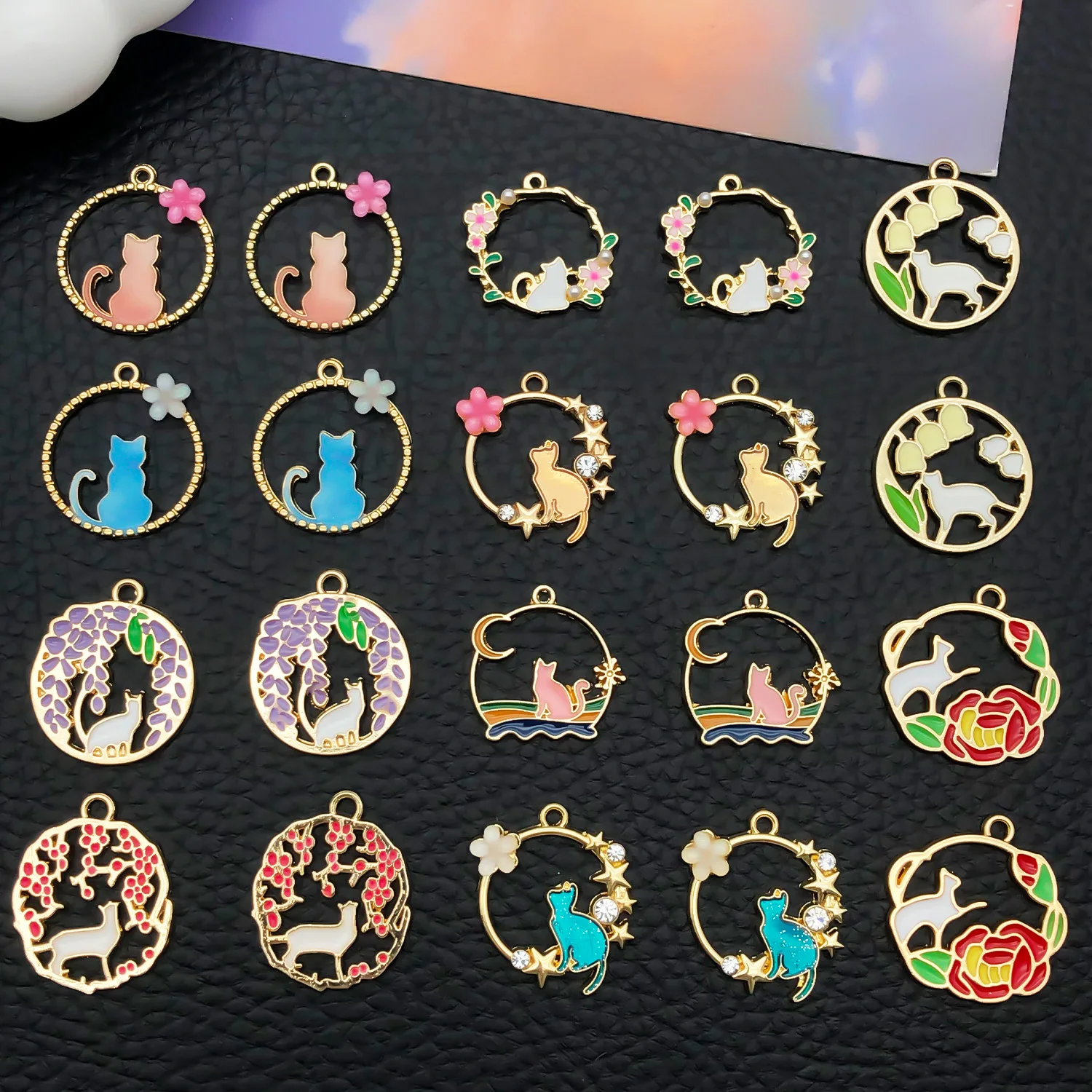 

DIY Accessories 5/20-Piece Set Wreath Cat Silhouette Series Enamel Alloy Earring Charms Pendant Ornaments Key Accessories.