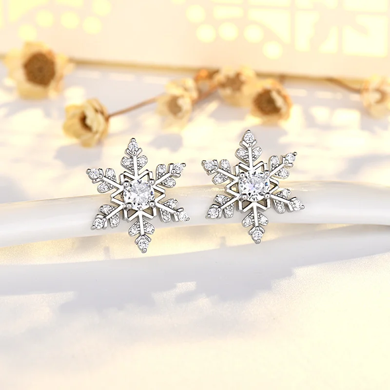 Dainty Crystal Snowflake Stud Earrings for Women Fashion Christmas Bell Santa Tree Piercing Dangle Xmas New Year Jewelry