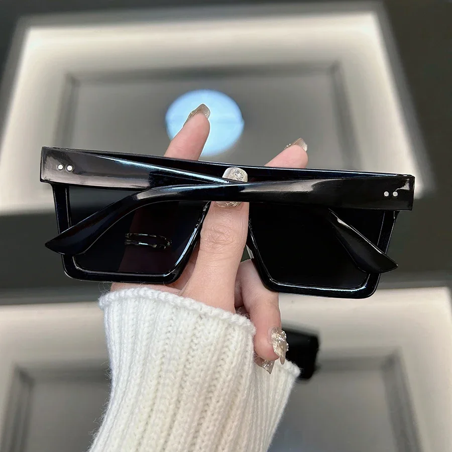 Fashion Vintage Square Sunglasses Women Men Brand Designer Retro Sun Glasses Female Male Frame Punk Mirror Oculos De Sol