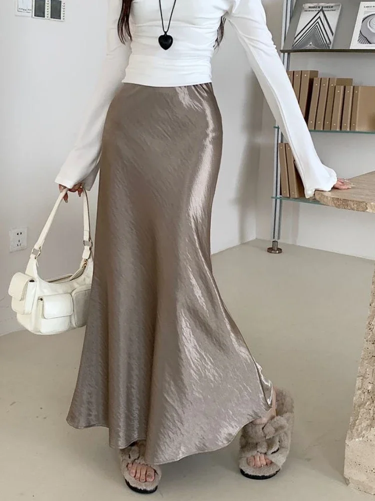 

High Waist Golden Satin Skirt 2025 Summer New Temperament Versatile A-line Skirt Fashion Luxury Slim Elegant Fishtail Skirt