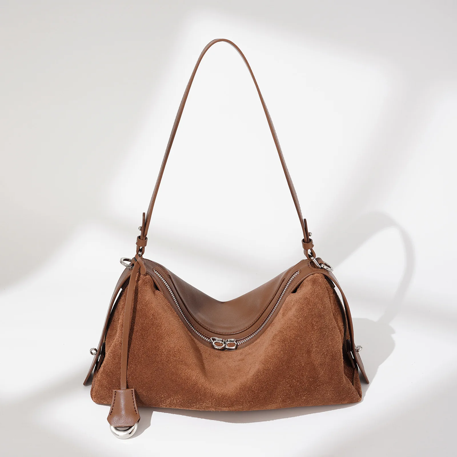 

Stylish Durable Diaper Bag Large Capacity Multi Pocket Waterproof Lightweight Baby Nappy Bag for Travel Daily Use By Parents