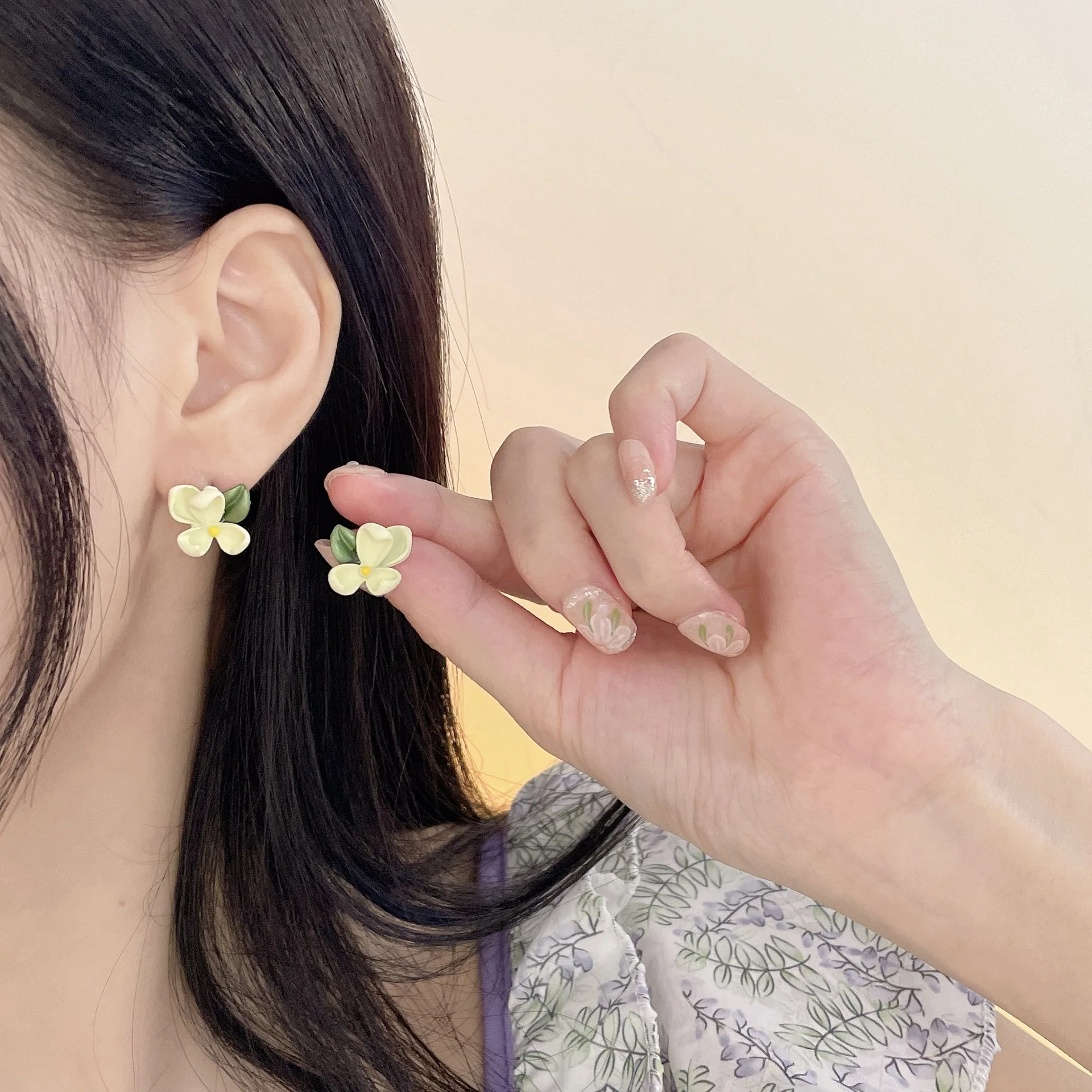 Gardenia Flower Stud Earrings for Women S925 Silver Post French Ethereal Tea Tone Unique Delicate Hypoallergenic Daily