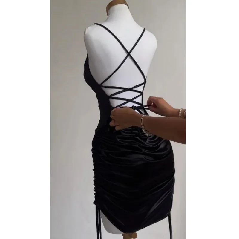 Vestido corto de satén para mujer, minivestido Sexy ajustado con cordones, sin mangas, Espalda descubierta, elegante, para fiesta y Club, ropa de calle, bata negra de noche