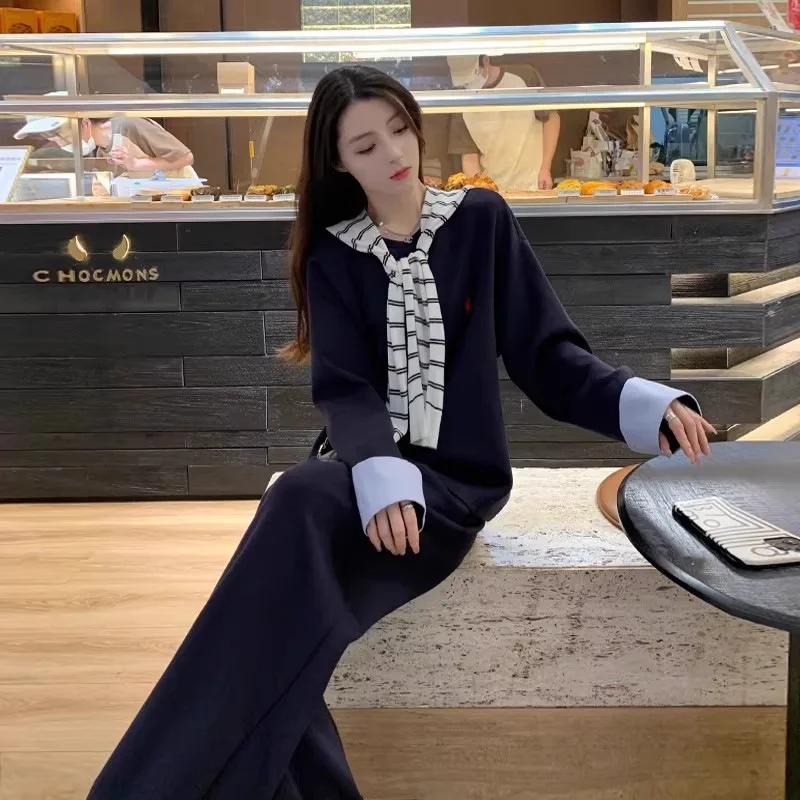 

Women's Hoodie Tracksuit Set O-neck Paneled White Tops Drawstring Wide-leg Pants Korean Fashionable Loose Trendy Activewear