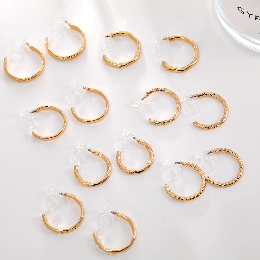 Minimalist Circle Golden Clip On Hoop Earrings for Women and Girls Without Piercing Invisible Fake Earrings Ear Cuffs Jewelry