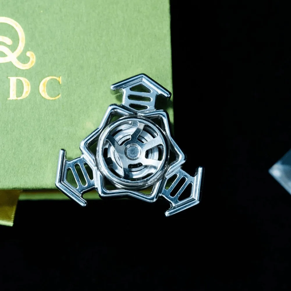 QEDC JING フィジェットスピナー プロフェッショナル ステンレス鋼 研磨済み オリジナル EDC ストレス解消 おもちゃ フィジェットスピナー