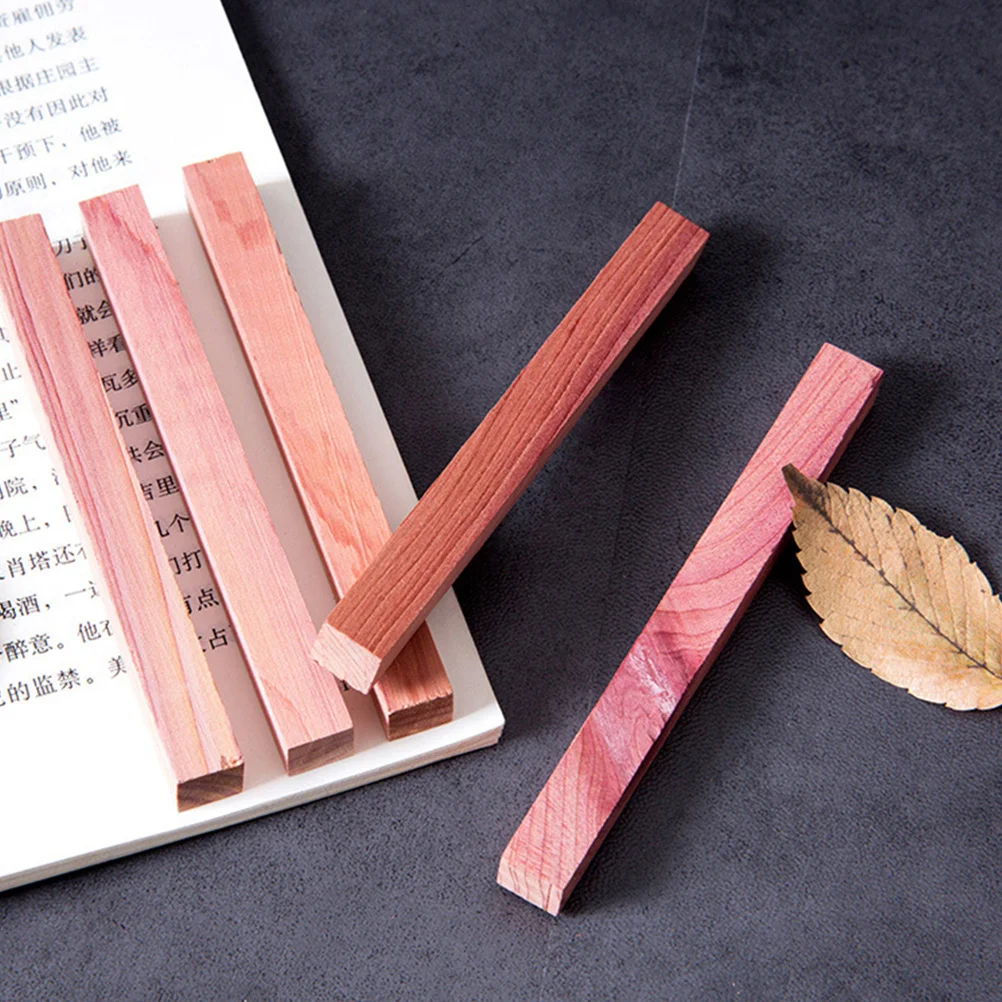 

5Pcs Cedar Wood Planks for Closets Natural Scent Freshener Blocks Smooth Long-Lasting Aroma for Drawers Shoe Cabinets Storage