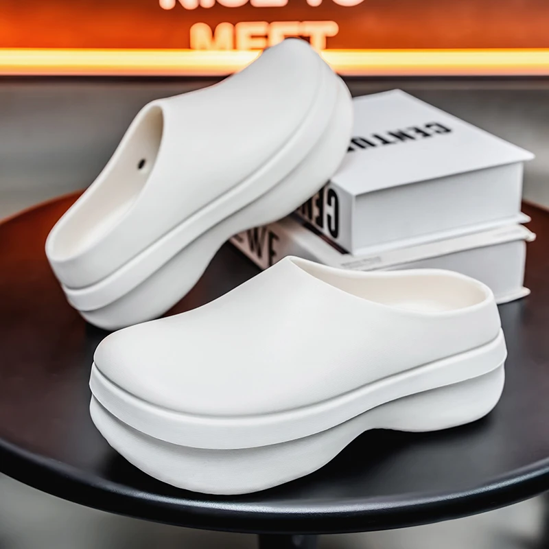 Scarpe da cuoco da uomo antiscivolo impermeabili resistenti all'olio resistenti all'usura scarpe da lavoro da cucina fondo morbido per stare in piedi e camminare