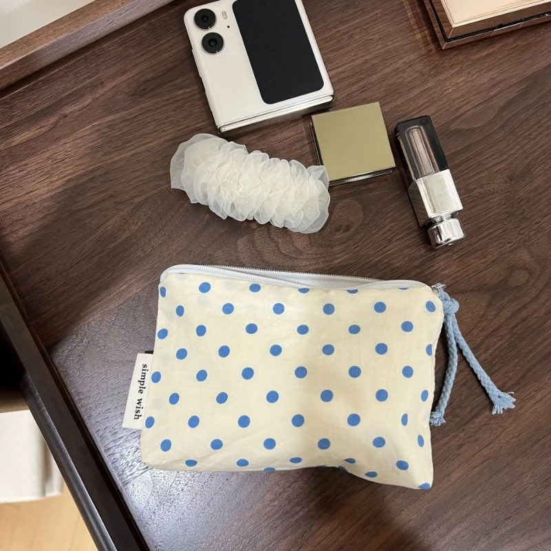 Fashion Plaid Cute Small Lipstick Cosmetic Bag Travel Makeup Organizer Toiletry Storage Bag Pouch Card Holder Purse Bags