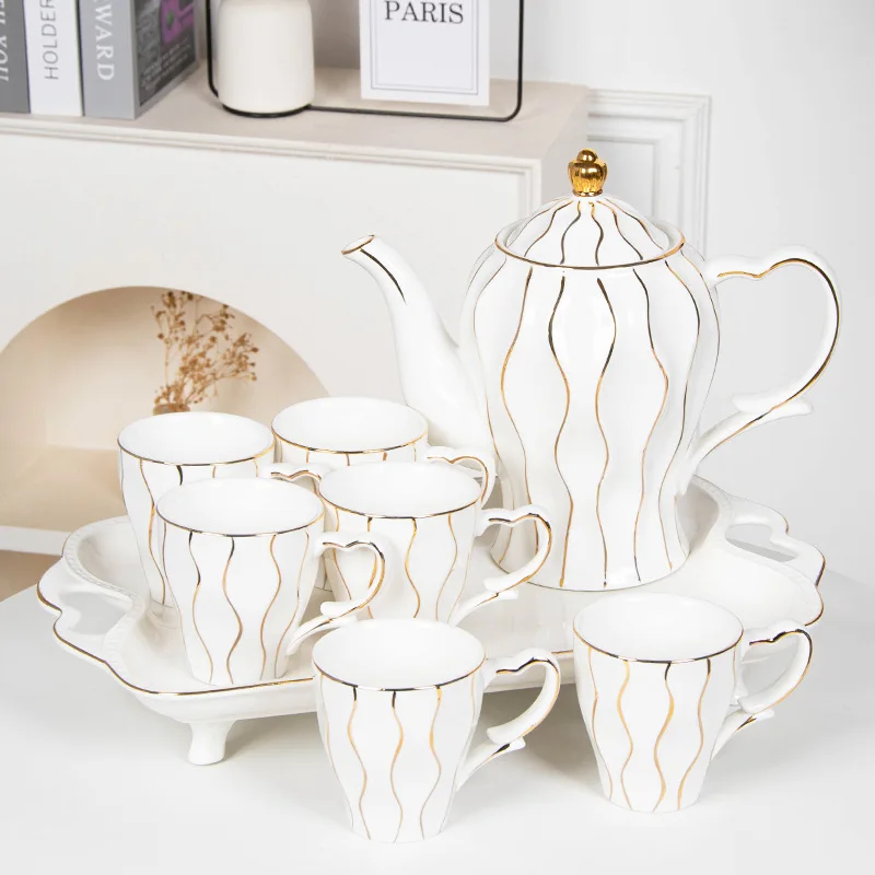 Ceramic afternoon tea set, including cups and saucers for family, living room housewarming and weddings