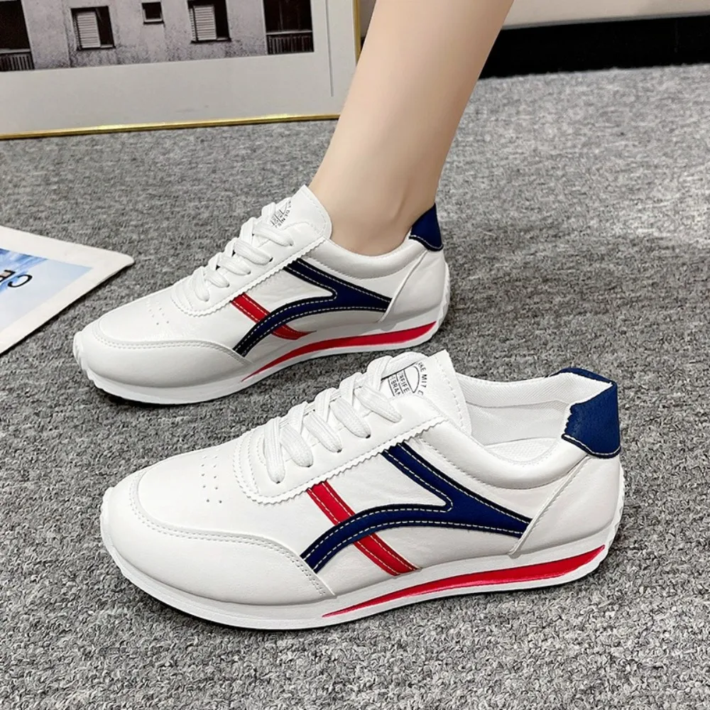 أحذية رياضية مريحة من الجلد للنساء، أحذية بيضاء صغيرة، أحذية رياضية مريحة برأس مستدير وأربطة أمامية، أحذية رياضية للجري #1