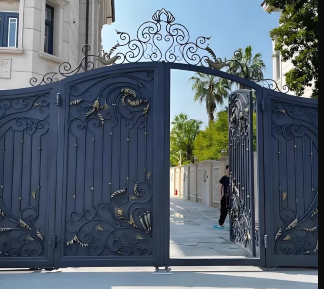 20Ft Customized Size Modern Design Wrought Iron Garden Iron Gate For Sale