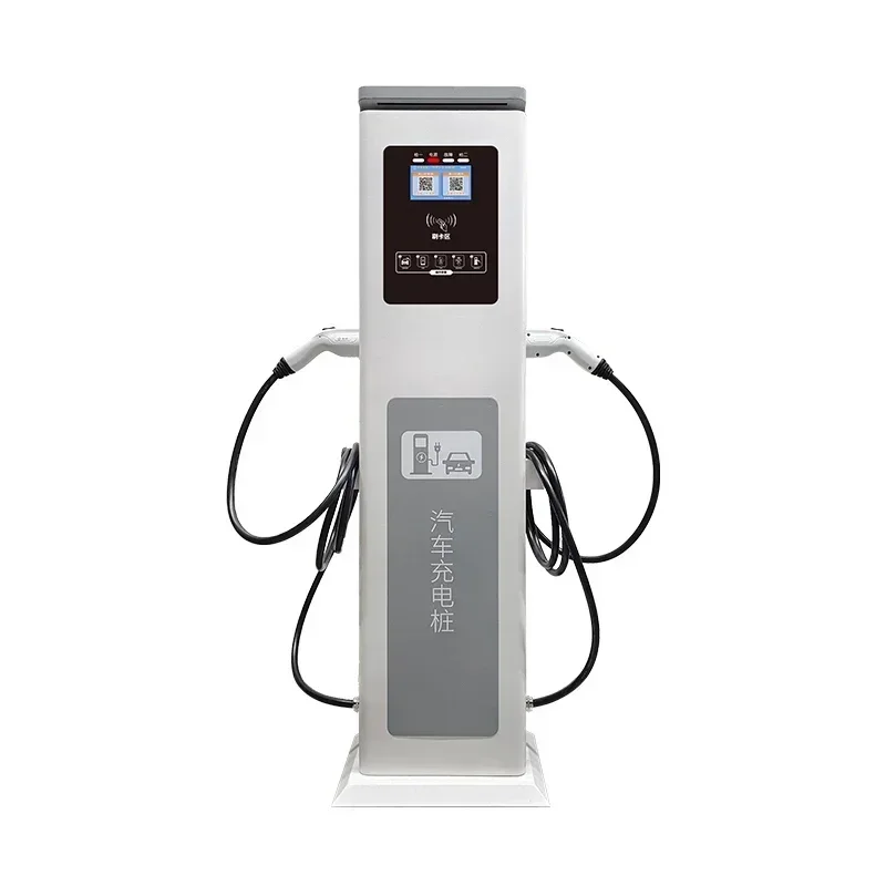 Nuova stazione di ricarica per caricabatterie DC EV da 60 kW GB/T CCS2 Connettore CHAdeMo OCPP 1.6J Migliori caricabatterie EV con prezzo dello schermo pubblicitario