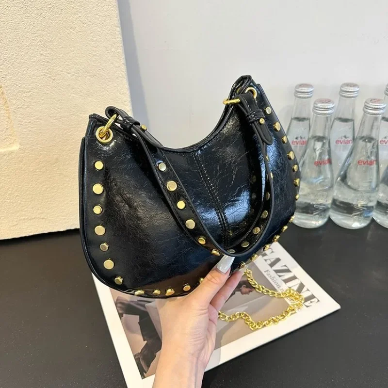 

Luxury Designer Paris Fashion Inspired Crossbody Handbag With Elegant Leather And Large Capacity For Women