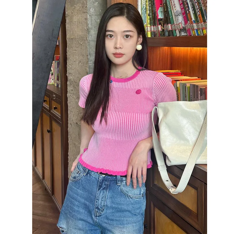 

Sweet Style Pink Knitwear Top for Girls, New 2024 Summer Short-sleeved Crop Top made of Premium Blend Yarn