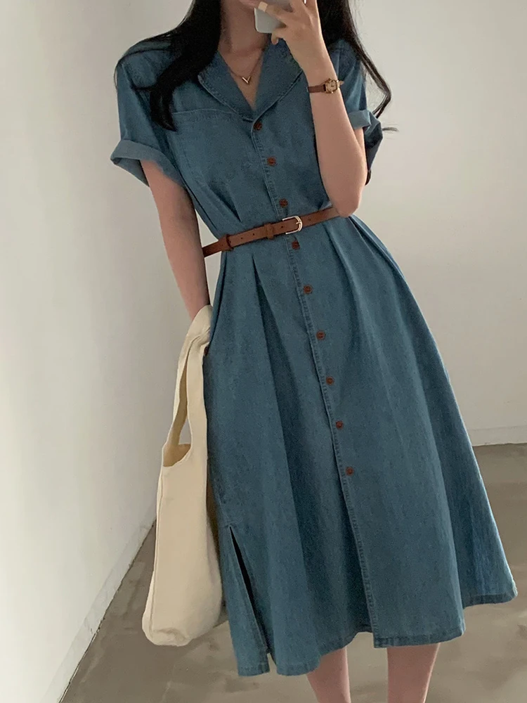 Slimming Chic Retro…