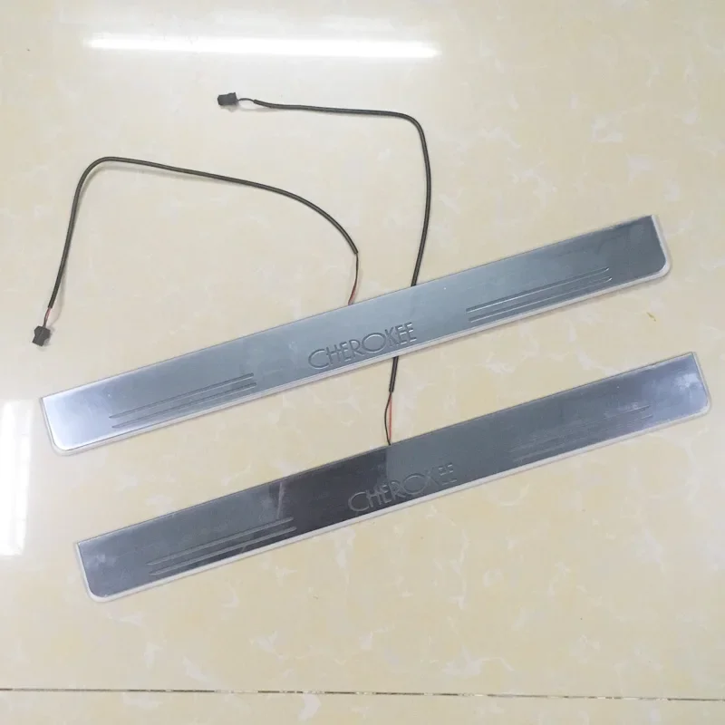 

Custom logo For Jeep Cherokee 2017 2018 Acrylic Moving LED Welcome Pedal Car Scuff Plate Pedal Door Sill Pathway Light Customize
