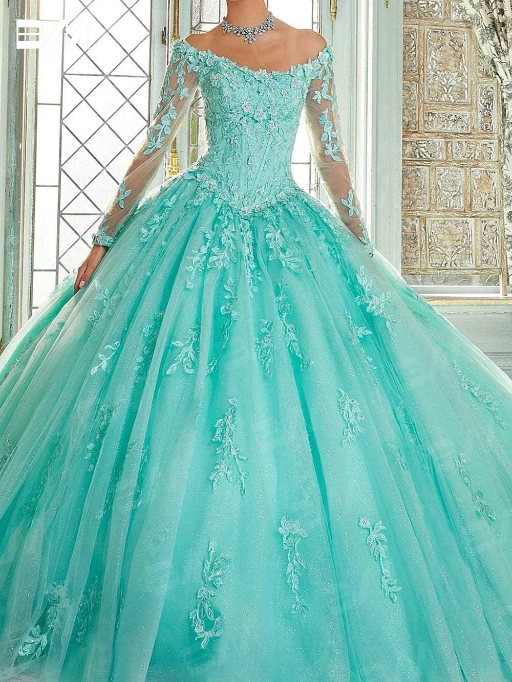 Robe de Quinceanera en tulle brodé avec perles de cristal, robes de cocktail, manches longues, robe de soirée, Rhéducatif