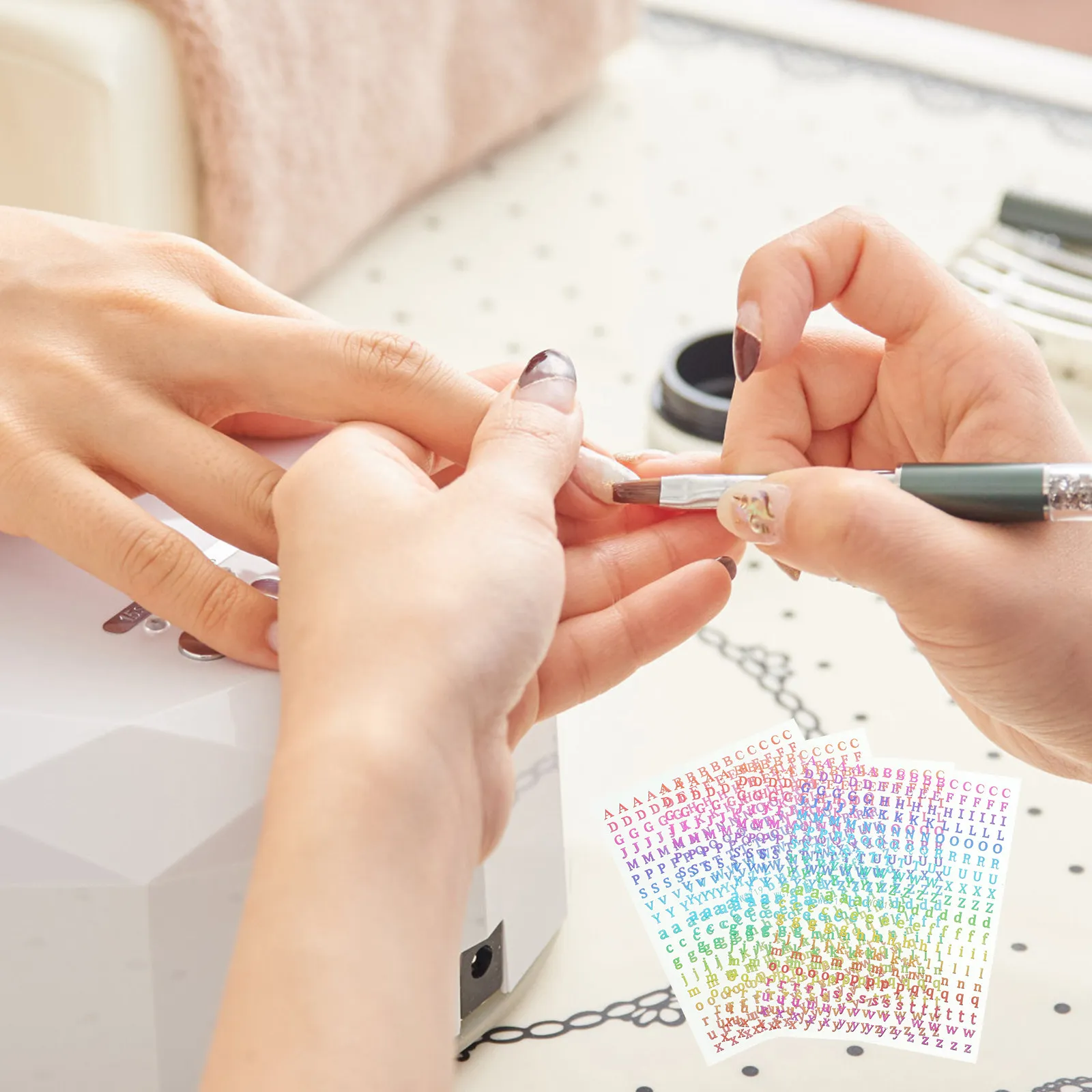 

4 листа наклеек-алфавитов для ногтей, материалы для DIY-дизайна ногтей, самоклеящиеся буквы для ногтей, ПВХ, безопасные, легко снимаемые и приклеиваемые