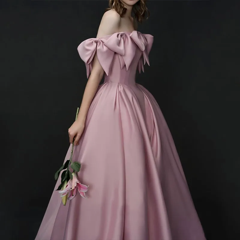 Pink satin new banquet host toasting dress