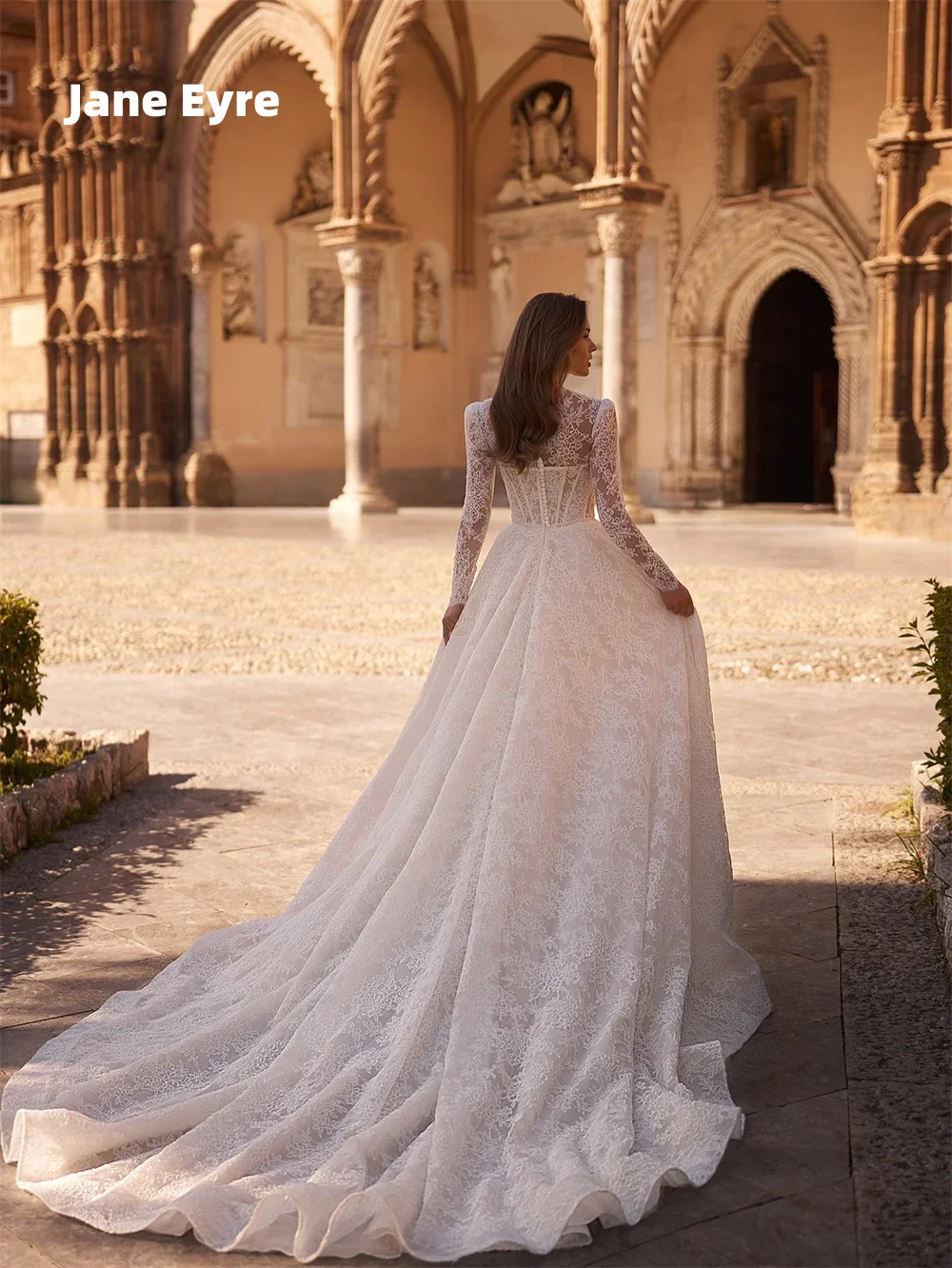 新しい白いウェディングドレスハイネックAラインフルスリーブレースウェディングドレス高級ボヘミアンブライダルボールプロムドレスカスタマイズ