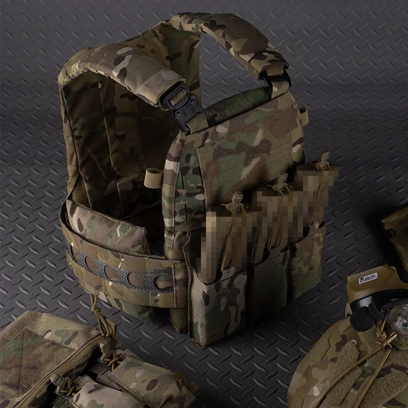Ferro V5 FCPC Hunting Plate Carrier Modular Portable MOLLE Airsoft Training Triple Magazine Pouch With Zip On Back Panel Banger