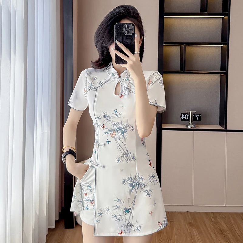 

Summer Floral Cheongsam Set - Modern Qipao Dress & Shorts 2-Piece Outfit for Young Women (S-2XL)