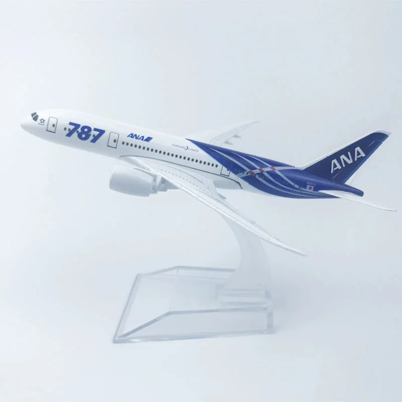 1/400 Scale Metal Scale Aircraft B787 ANA Japan All Nippon Airways 14cm Alloy Plane Toys Children Gift for Collection