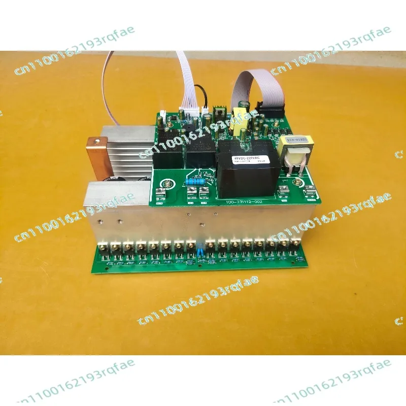 

Чистая синусоида, частота, инвертор ИБП, основная плата 24V48V60V72V96V, мощность 4 кВА ~ 12 кВА