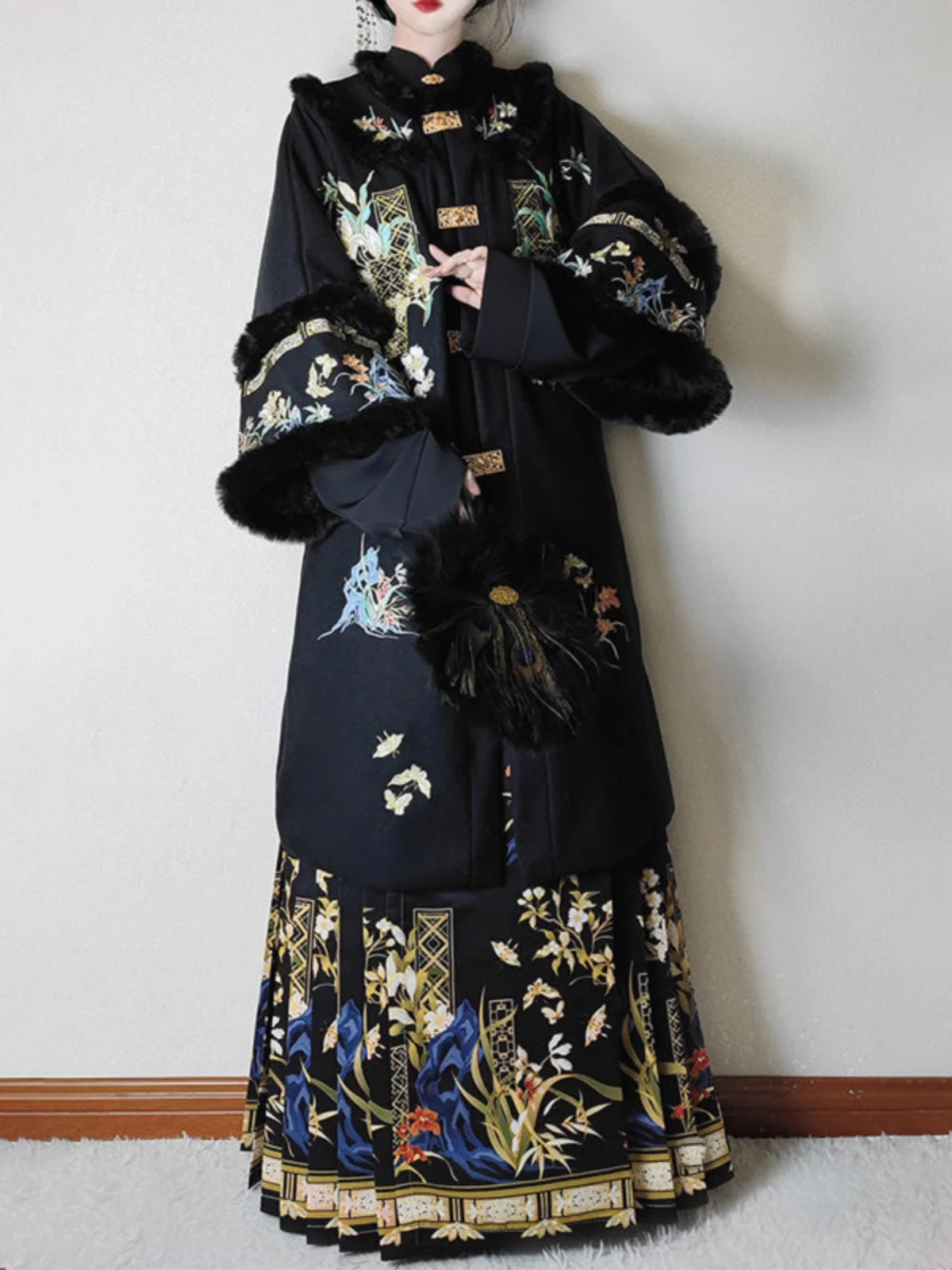 manteau-hanfu-chinois-pour-femmes-broderie-lourde-rond-long-jupe-visage-vetements-d'eetings-du-nouvel-an-nouvelle-collection-hiver