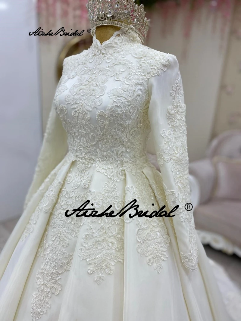 Exquisite Lace Appliques Muslim Wedding Dresses For Women Full Sleeves High Neck Arabic Dubai Bridal Dress