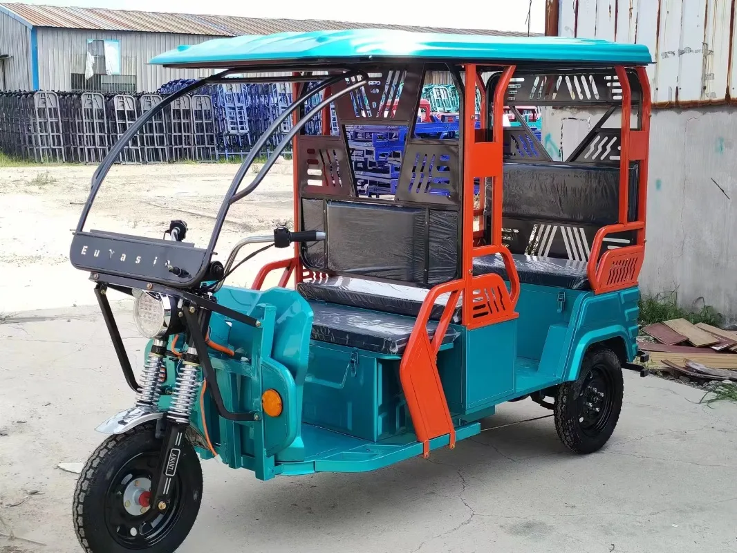 Closed Driver Compartment Electric Tricycle Windshield Three Wheel Electric Cargo Vehicle All Weather Farm Rural Freight Long