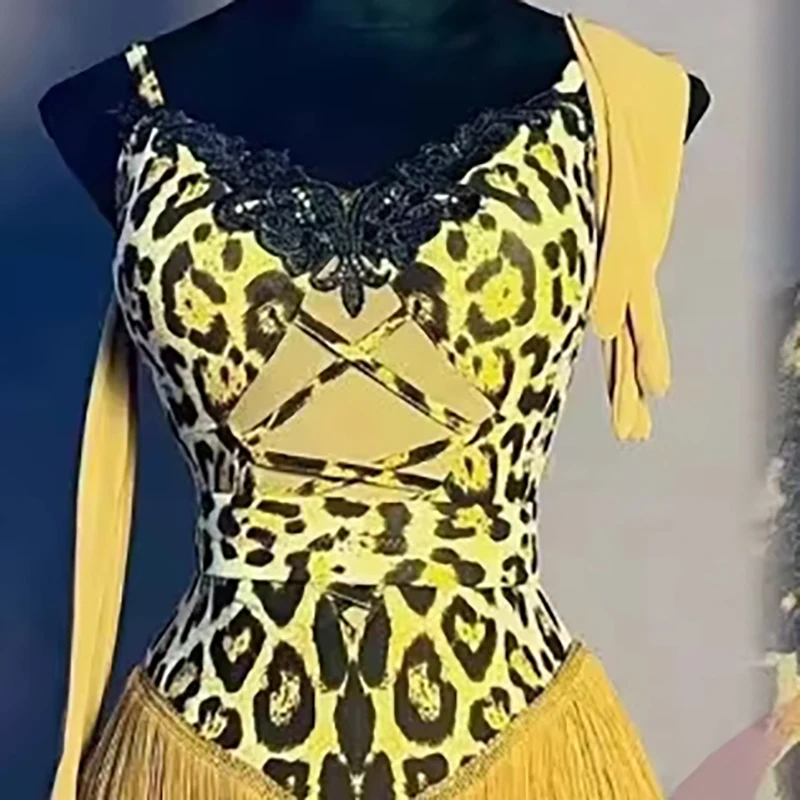 Robe de danseuse latine pour enfants et adultes, haut de gamme, personnalisé, imprimé léopard, bretelles, pompon, strass Samba, robe de spectacle