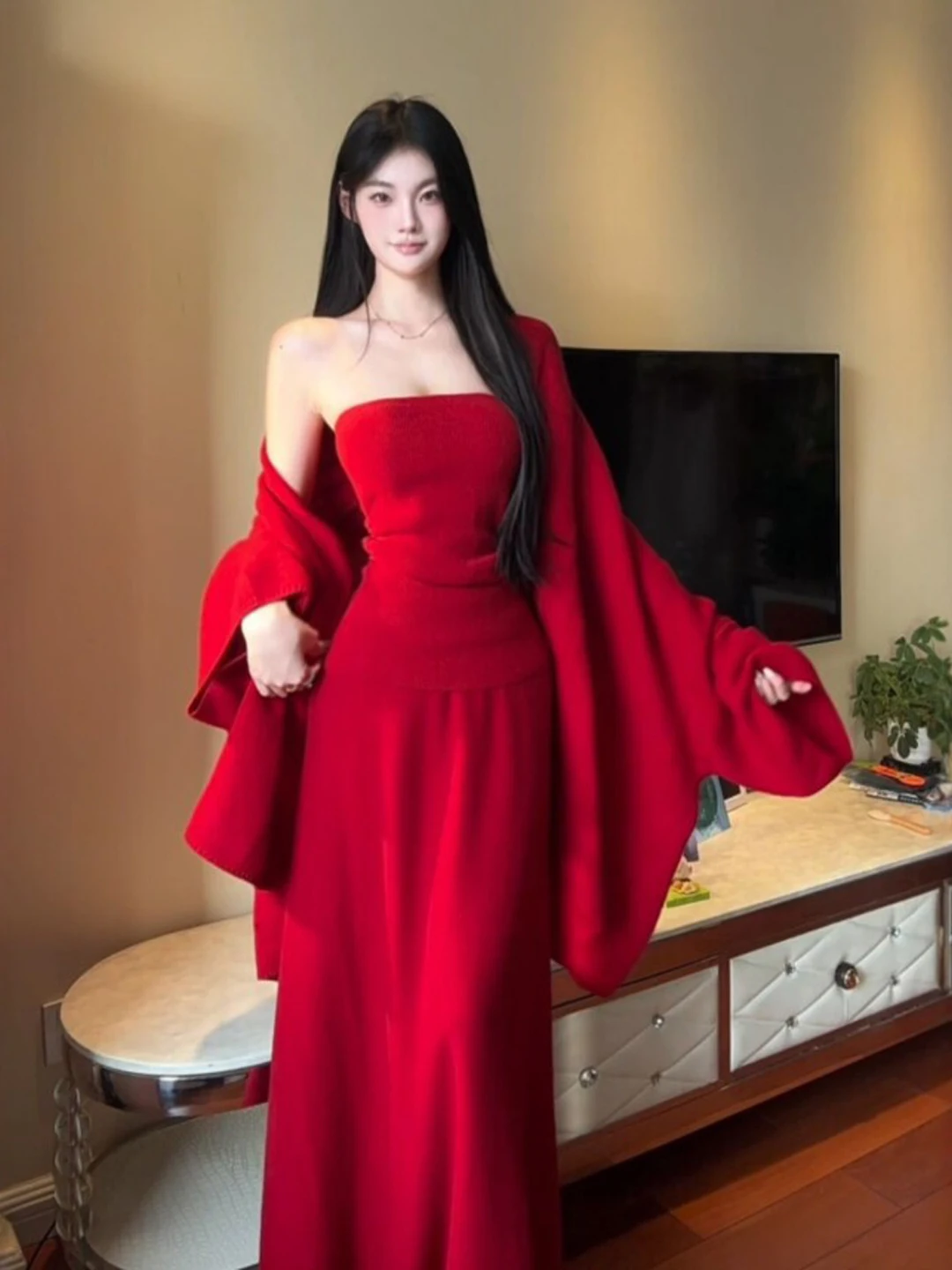 

New Year Gentle Style Three-Piece Set Sweater Tube Top Half Skirt Warm Comfortable Spring Fashion Women's Ensemble