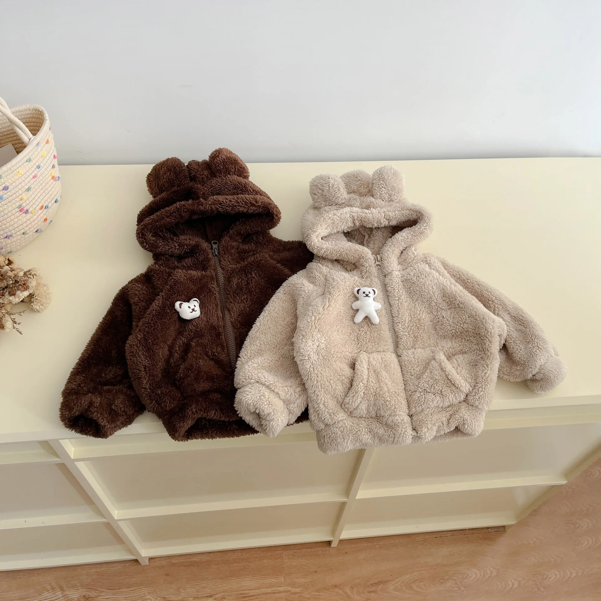 2023 Winter Baby Coat 0-3Years Newborn Boy Girl Lamb Wool Warm Jacket Pocket Velvet Cardigan Outwear Kids Clothes