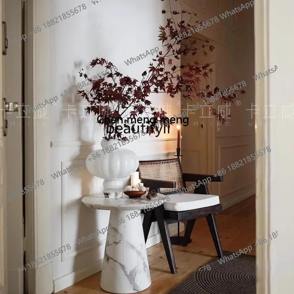D178  Italian minimalist, marble corner few, black edge few French high-end creative balcony small round few