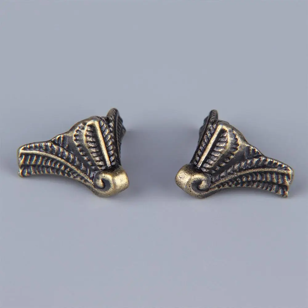 

Delicate Box Protector Decorative Feet Leg Furniture Part Corner Bracket Hardware