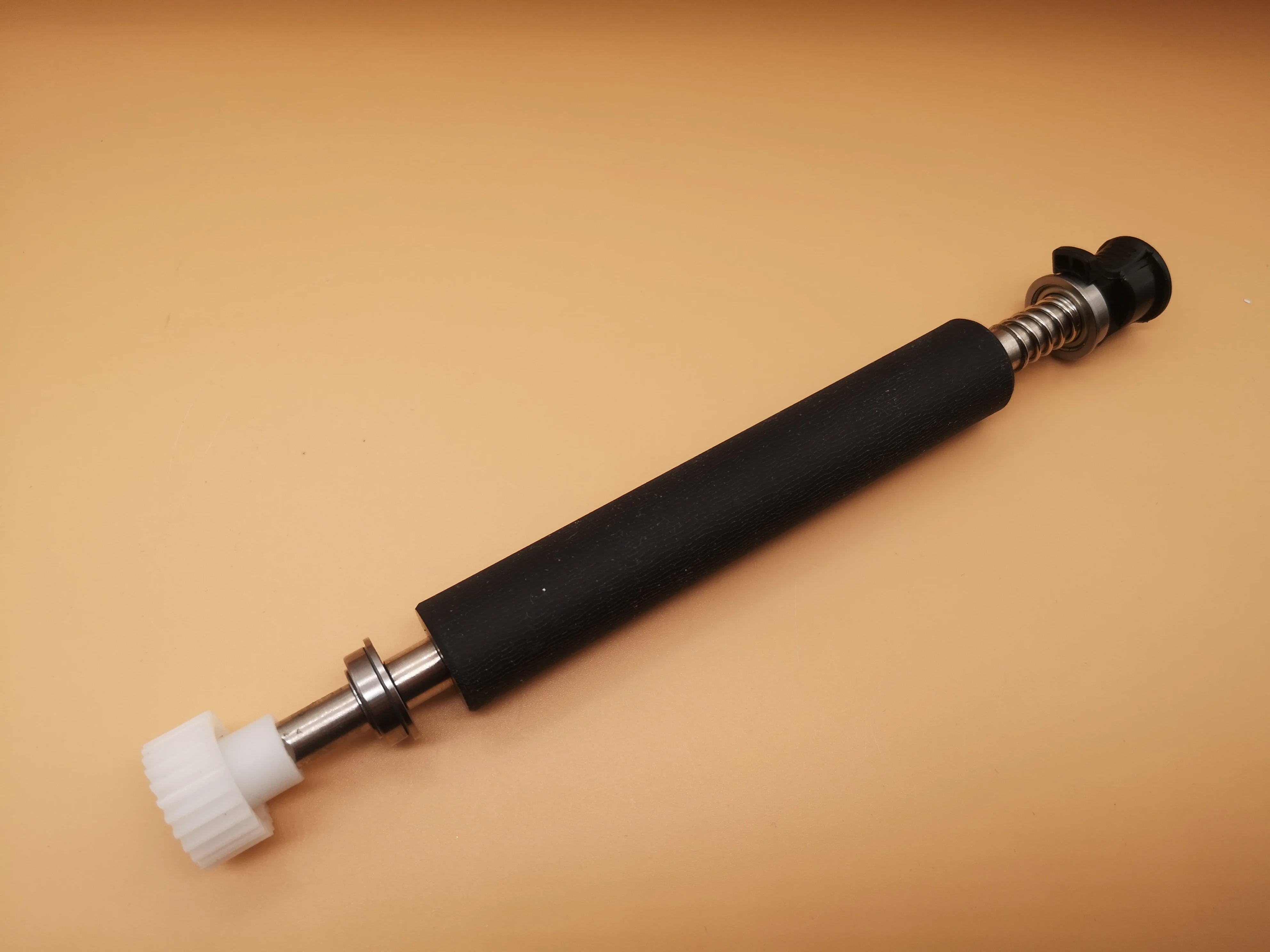 

Ролик MH 641 MH 341, бесплатная доставка, новый оригинал для TSC TTP-MH341 MH241 MH341 MH641, резиновый ролик, пресс для бумаги, резиновая палочка