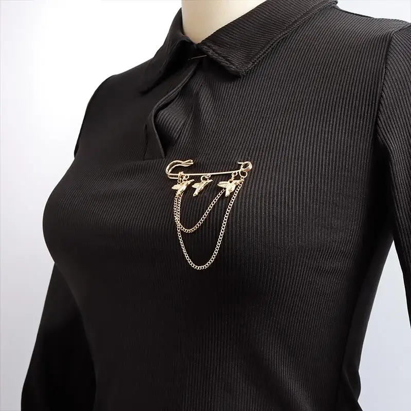 Women Pearl Chain Tassel Brooch Classic Decorative Pin Elegant Pant Waist Pendant for Coat Bag Fashion Accessory