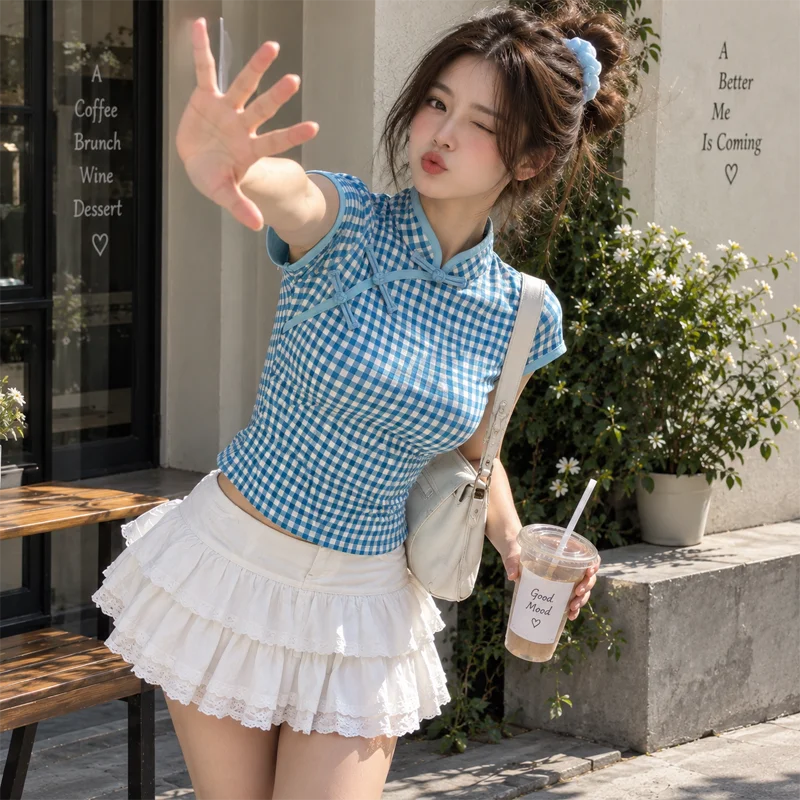 2026 Sommer Neues Damen-Kurzarm-T-Shirt mit Gingham-Karo, Mandarin-Kragen, Froschknopf, Slim Fit, Vintage Chinesischer Stil, Lässiges Oberteil – Detail 11