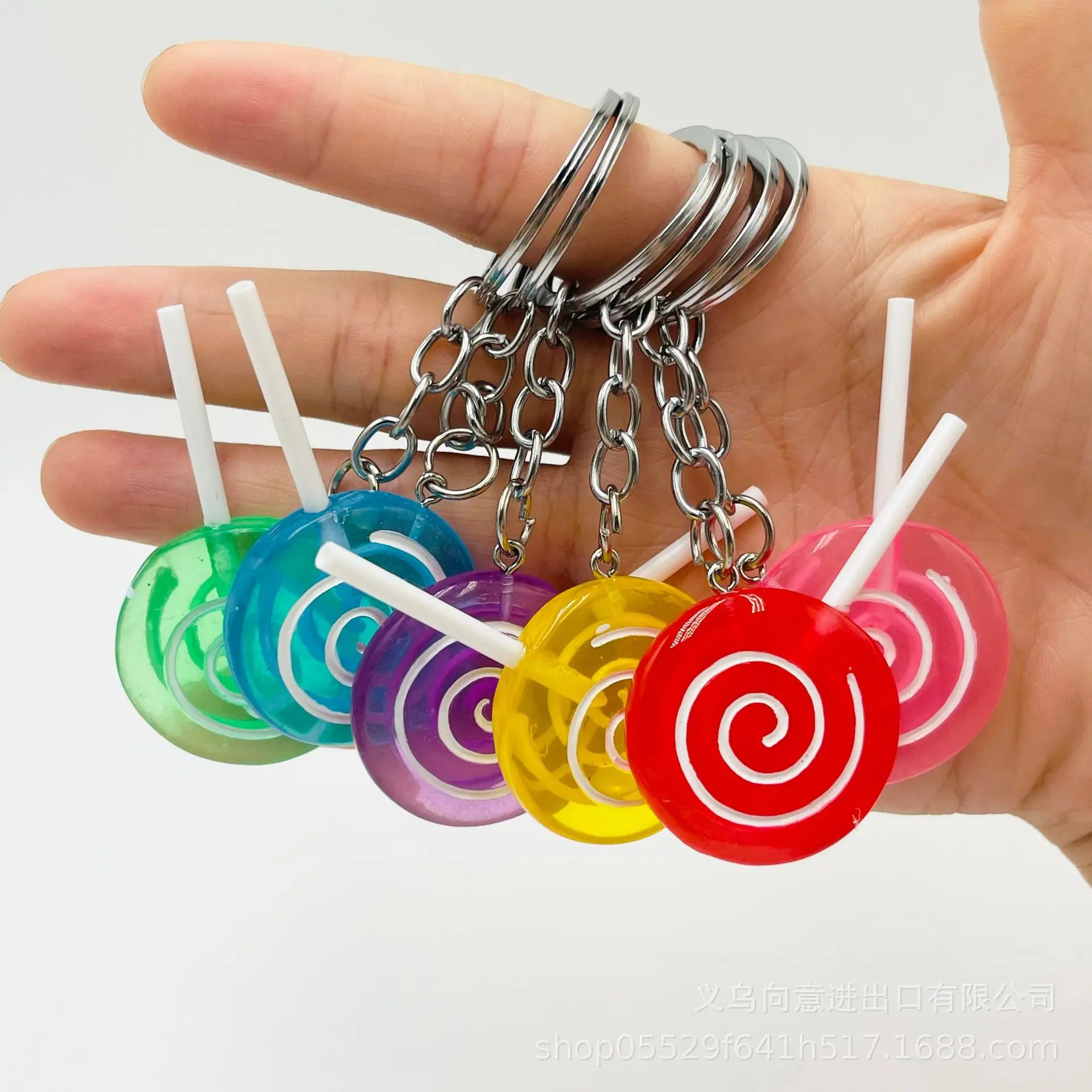 Kreativer Simulierter Lollipop-Schlüsselanhänger Transparenter Geleeartiger Farbiger Harz-Anhänger Taschendekoration Schlüsselanhänger Geschenk