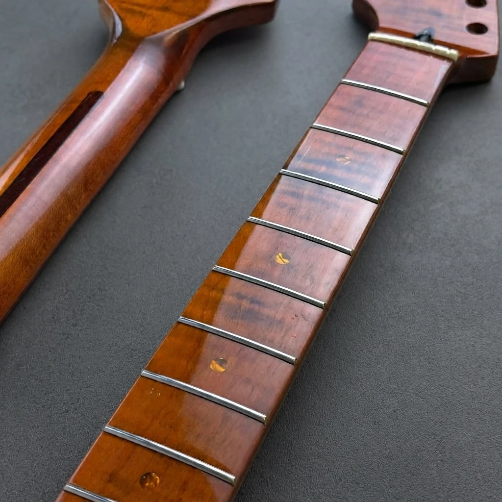 Hand Rubbed Gloss Left Handed ST Electric Neck, Light Fingerboard, 22 Frets, Adjustable Truss Rod, Standard Scale, 56mm Heel