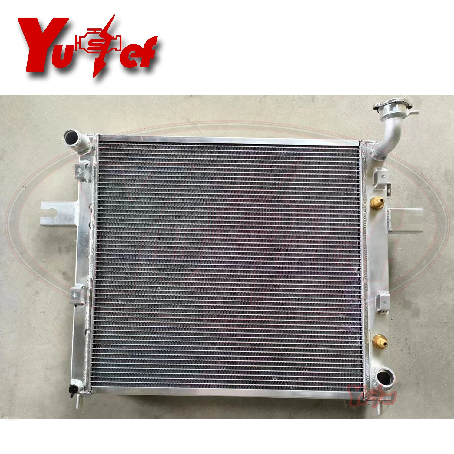 Aluminum Radiator For Chrysler Jeep GRAND CHEROKEE'99-00 AT 56mm OE#52079425AE